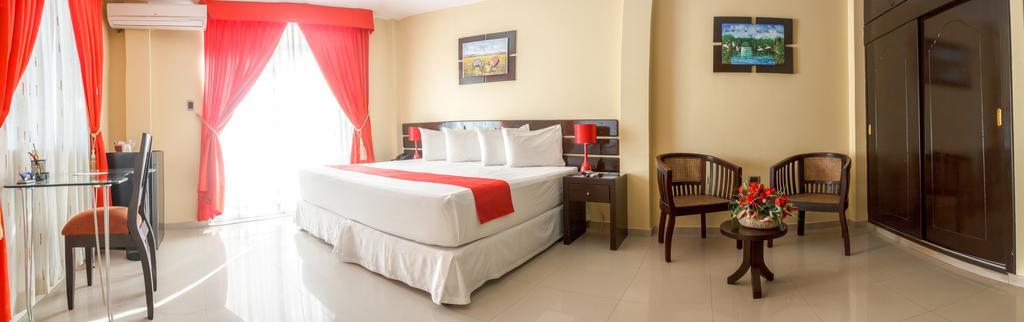 Hotel B'Liam Тумбес Екстер'єр фото
