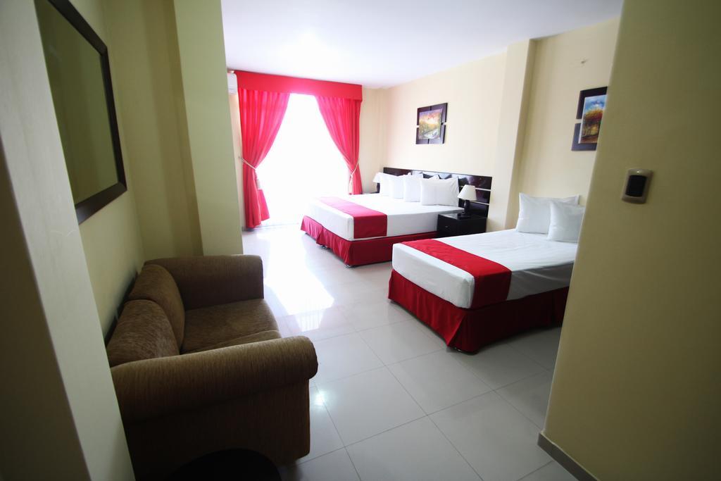 Hotel B'Liam Тумбес Екстер'єр фото